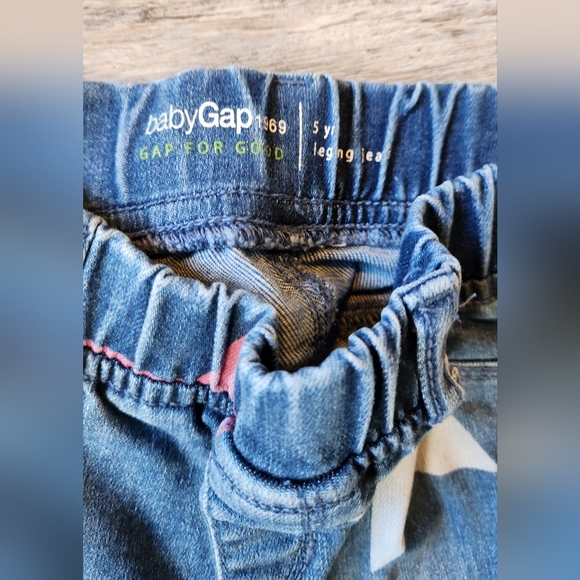 Gap Girls Star Print High Stretch Jeggings - Picture 2 of 3